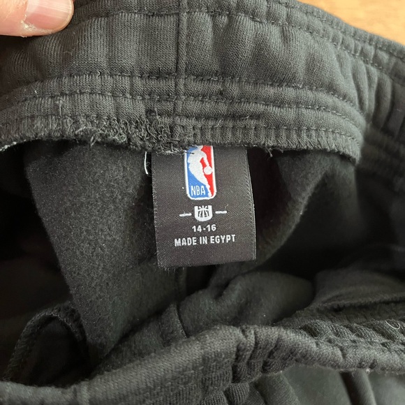 Kids Boston Celtics Sweatshirt and sweatpants - Picture 5 of 5